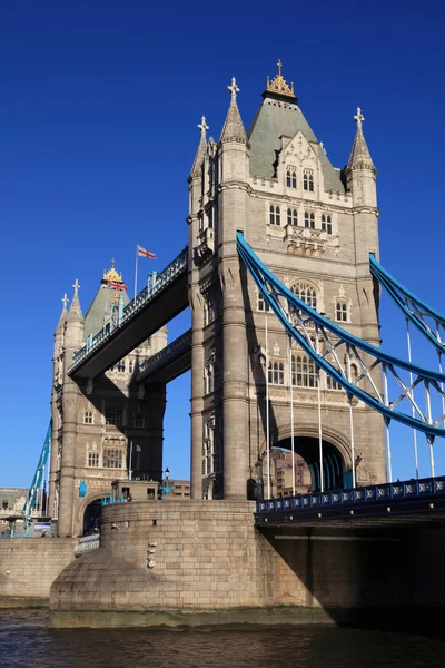 Tower Bridge on the River Thames — Stock Photo, Image