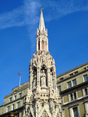 Eleanor Cross, Charing Cross