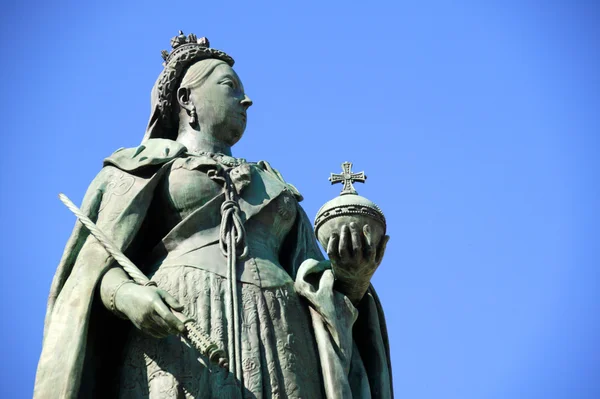 女王のビクトリア彫像 — ストック写真