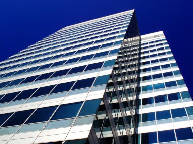 Modern ofis cam gökdelen