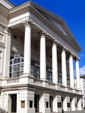 Kraliyet Opera Binası