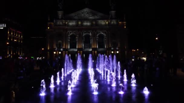 Lviv Ukraine October 2020 Fountain Jets City Boulevard Тлі Театру — стокове відео