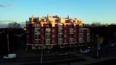 İHA 'nın konut binasının üzerinde uçuşu..