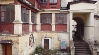 Mary 'nin varsayımının Ermeni Katedrali' nin çan kulesi. Lviv, Ukrayna.