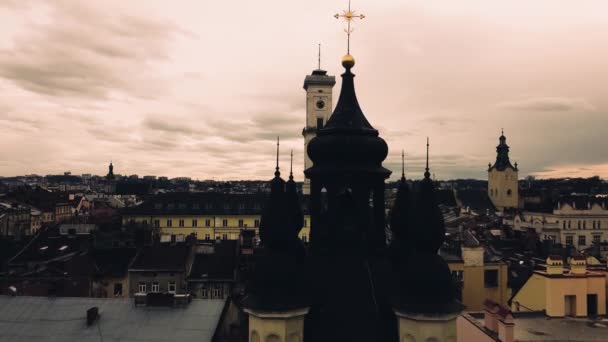 亚美尼亚圣母升天大教堂钟楼 乌克兰利沃夫 — 图库视频影像