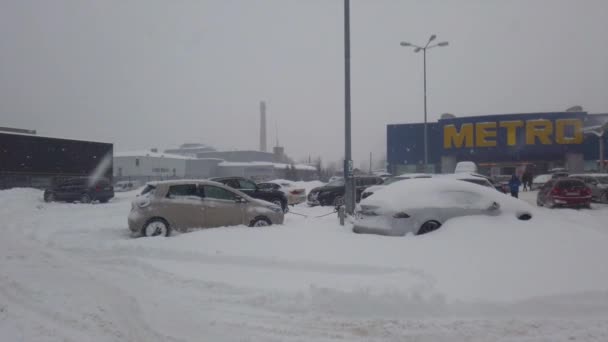 Lviv Ukraine Φεβρουαριου 2021 Υπεραγορά Του Μετρό Κατά Διάρκεια Χιονοθύελλας — Αρχείο Βίντεο