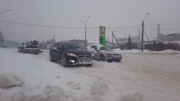 Lviv Ukraine Februar 2021 Der Weg Zum Schneesturm Autos Fahren — Stockvideo