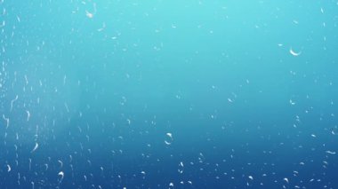 Yağmur. Pencereden bak. Cama yağmur damlaları damlıyor.