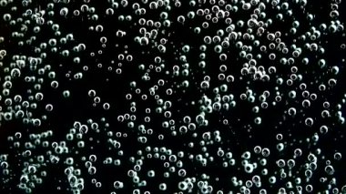 Köpüklü suyun hava kabarcıkları.