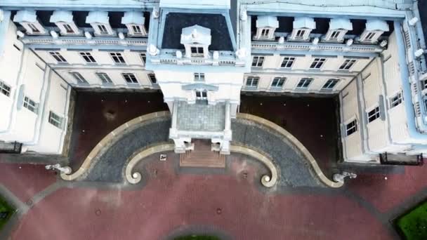 Letecký Pohled Létající Letoun Nad Starým Palácem — Stock video