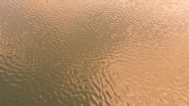 Wellen Wasser Reflexion Der Sonnenstrahlen — Stockvideo