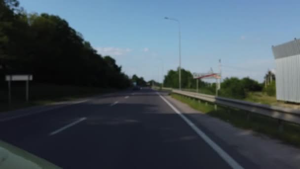 Krajobraz Kraju Strzelanina Samochodu Jadącego Wzdłuż Autostrady Brak Ostrości — Wideo stockowe