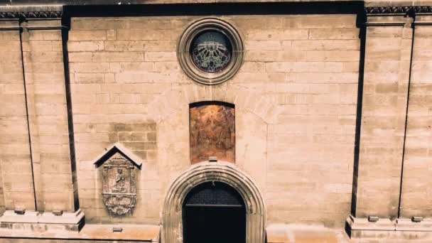 드론으로 가톨릭 상공을 비행하는 Bernardine Church Lviv — 비디오