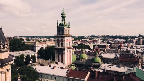 Luchtdrone Uitzicht Een Vliegende Katholieke Kathedraal Dominicaanse Kerk Lviv — Stockvideo