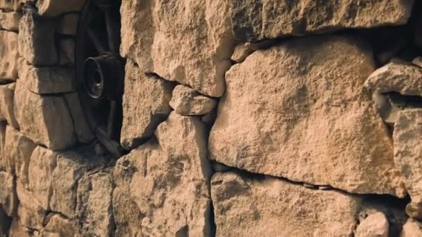 Klasik Taş Çitler Hareket Halinde Çekim — Stok video