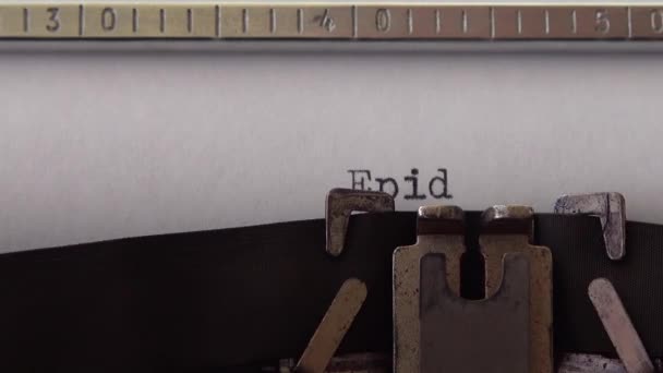Typerende Zin Epidemic Covid Retro Typemachine Sluiten — Stockvideo