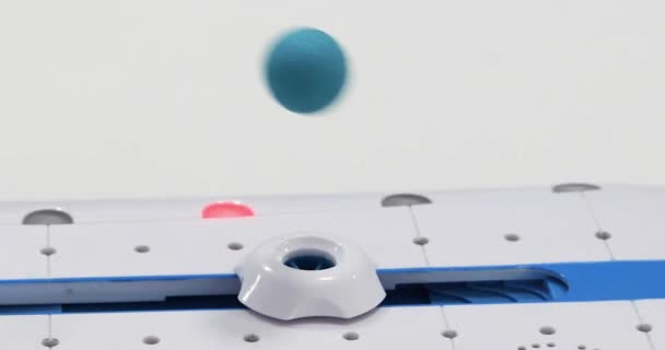 Bola Azul Que Eleva Aire Desde Poder Del Pensamiento Cibernética — Vídeos de Stock