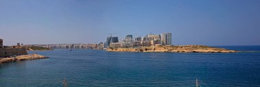 Valleta, Malta 'nın deniz manzarası. Avrupa 'yı gezmek