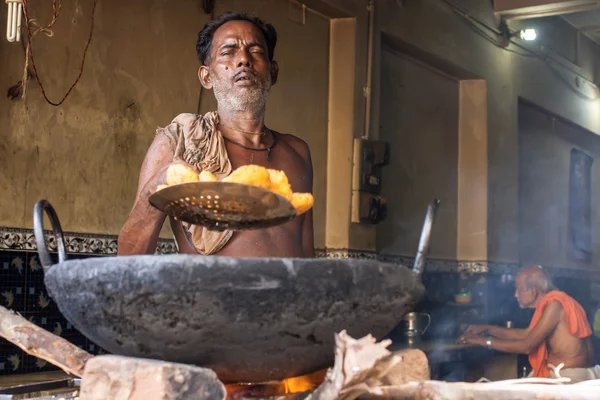 Street Side Cooking