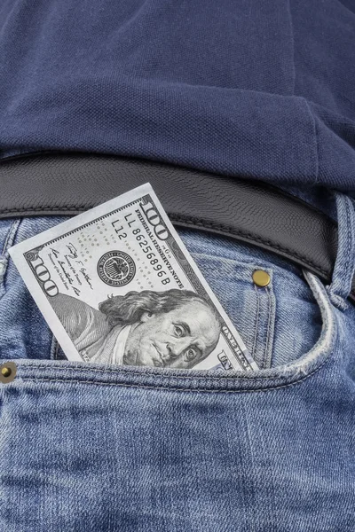 Доллар США в кармане . — стоковое фото