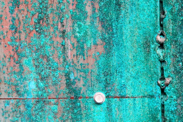 Scratched and rusty green metal surface — Stock Photo, Image