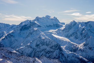 Alpler Dağı kış manzarası
