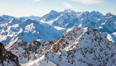 Alpler Dağı kış manzarası