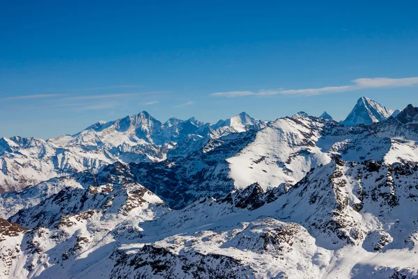 Alpes montaña invierno paisaje — Foto de Stock