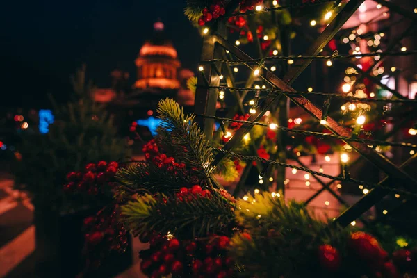 Luces Decoraciones Borrosas Año Nuevo San Petersburgo Plaza San Isaac — Foto de Stock