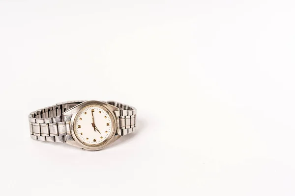 Reloj Pulsera Viejo Sobre Fondo Blanco — Foto de Stock