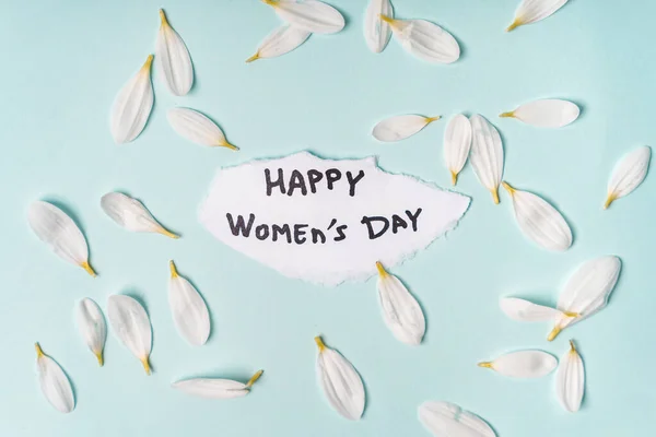 Pedaço Papel Com Inscrição Dia Das Mulheres Felizes Cercado Por — Fotografia de Stock