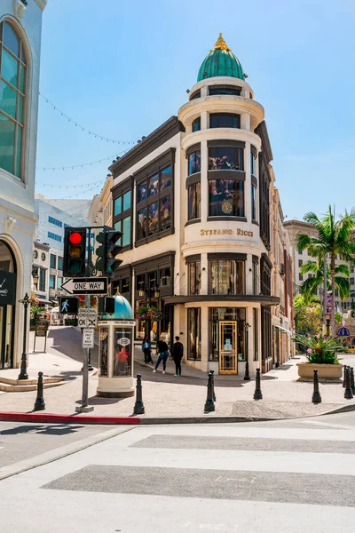 Las Calles Beverly Hills Tiendas Entre Palmeras Edificios Luminosos Los — Foto de Stock