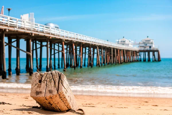 Malibu Beach Piren Kalifornien Vykort Blå Himmel Och Vackra Havsvågor — Stockfoto