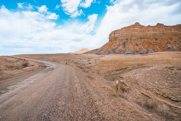 ユタ州の道路や岩の風景と美しい風景 Alstrom Pointでの眺め アメリカ — ストック写真