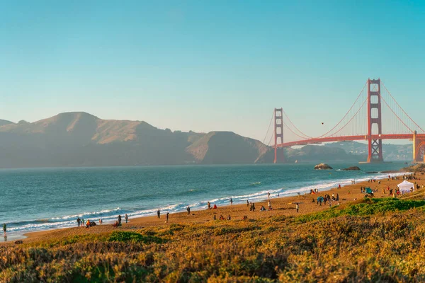 Puente Golden Gate Playa San Francisco Hermosa Vista Postal —  Fotos de Stock