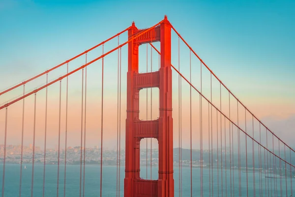 Vista Incrível Famosa Ponte Red Golden Gate Colorido Céu Pôr — Fotografia de Stock