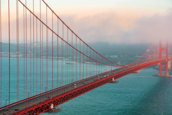 Vista Incrível Famosa Ponte Red Golden Gate Colorido Céu Pôr — Fotografia de Stock