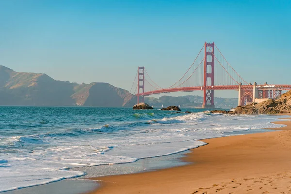 Golden Gate Bridge San Francisco Beach Beautiful Postcard View — Stock Photo, Image