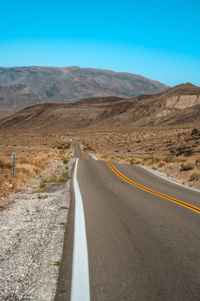 Leere Unendliche Straße Der Wüste Death Valley Usa — Stockfoto