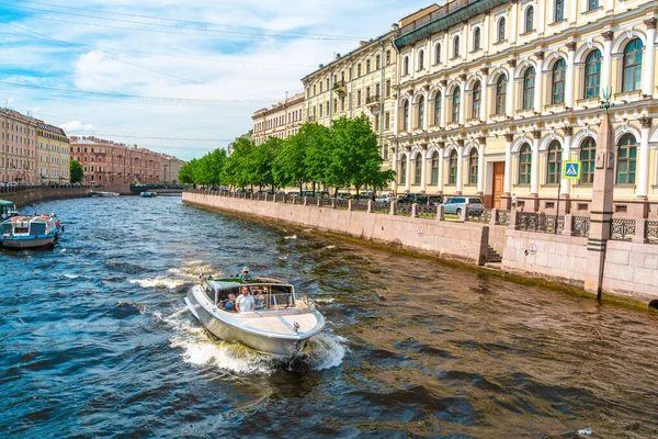 Panorama Ville Saint Pétersbourg Été Tours Bateau Touristique Sur Rivière — Photo