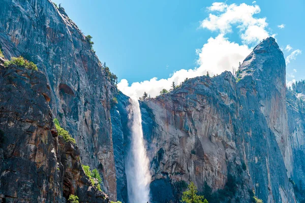 Gorgeous View Waterfall Mountains Yosemite National Park California — Foto Stock