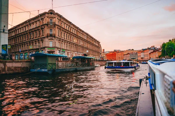 Vue Magnifique Sur Canal Dans Centre Ville Avec Des Bateaux — Photo