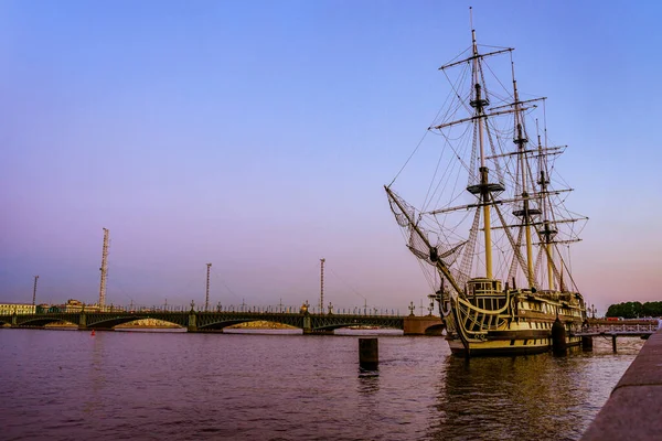 Old Frigate Bank Neva River Colorful Sunset Ship Coast Petersburg Stock Picture