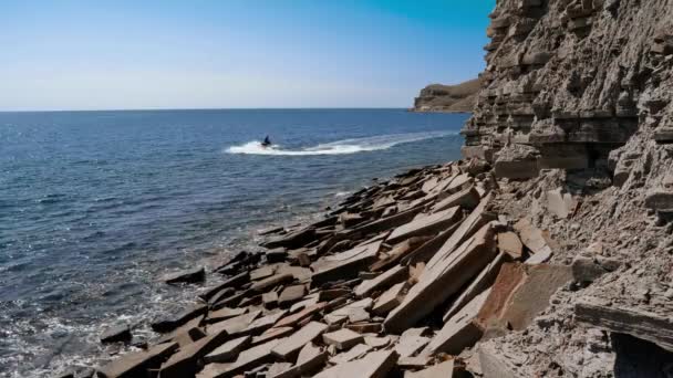 Plage Est Faite Dalles Pierre Naturelle Beau Paysage Crimée Vidéo — Video