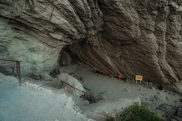 Gruta Piedra Roca Sendero Golitsyn Crimea —  Fotos de Stock