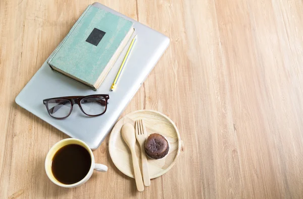 Gâteau au fromage Hokkaido avec tasse à café Images De Stock Libres De Droits