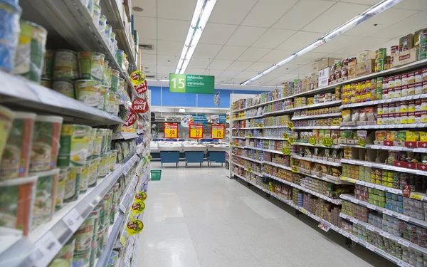 Супермаркету Tesco Лотос — стокове фото