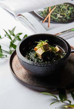 Lezzetli Asya Miso çorbasının yakın plan görüntüsü