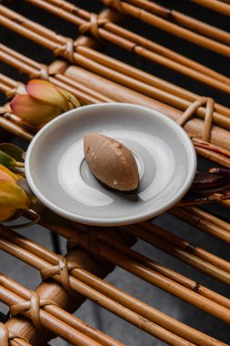 Lezzetli oval şekilli kekin yakın plan görüntüsü