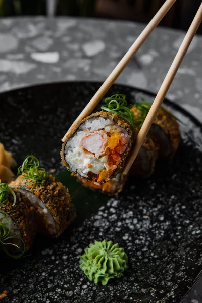 Makanan Jepang Sushi Set Disajikan Restoran Foto Berkualitas Tinggi — Stok Foto